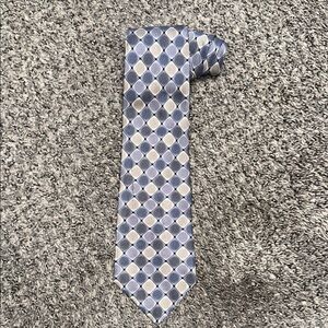 Stafford Blue and Cream Geometric Tie
